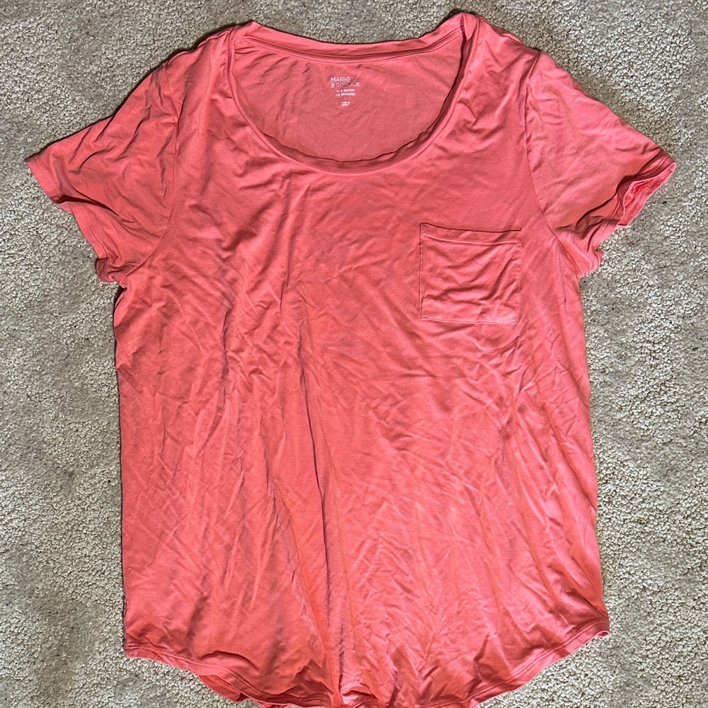 Market & Spruce Scoop Neck Pocket Tee in Coral
